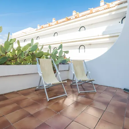 Cavalluccio Marino Aparthotel 4*