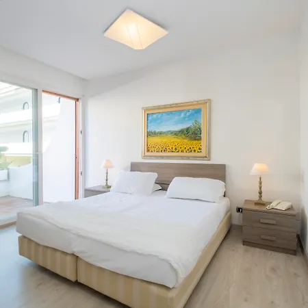 Cavalluccio Marino 4* Santa Marinella